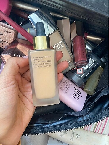 Estee Lauder Estee lauder skintint serum