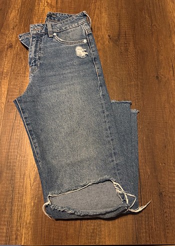 Loosen Fit Yırtık Detaylı Jean - Görsel 5