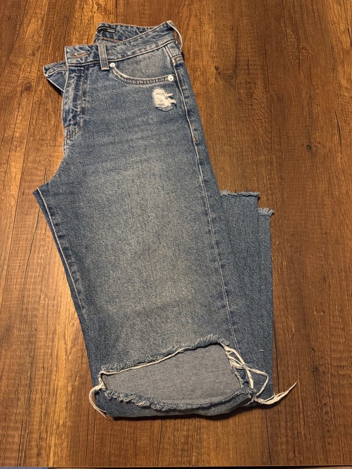 Loosen Fit Yırtık Detaylı Jean - Görsel 5