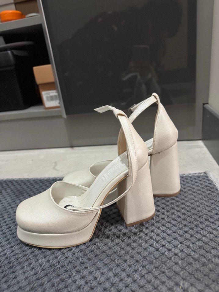 Beyaz Platform Topuklu Kadın Abiye Ayakkabı - Görsel 2
