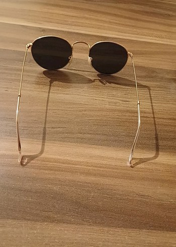 Beden Ray-Ban Altın Renk Klasik Kadın Güneş Gözlüğü