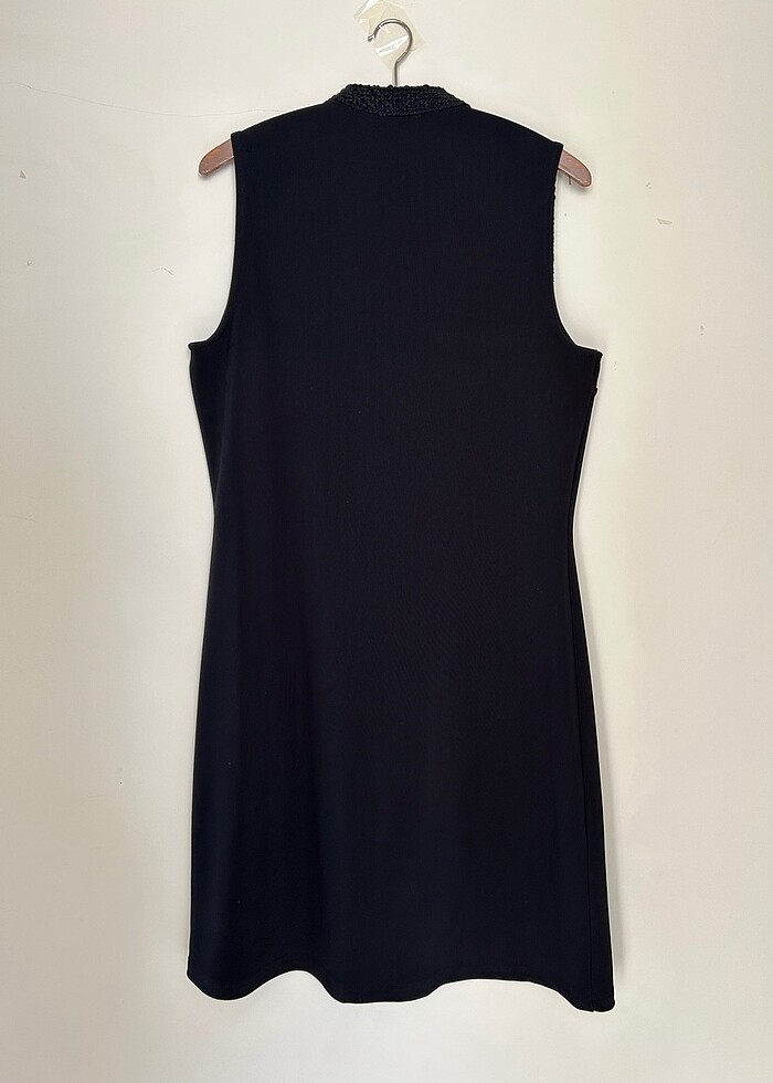 Siyah Elbise - Görsel 4