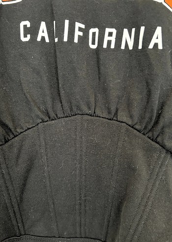 Korseli Siyah Kısa Kollu Tişört - Görsel 2