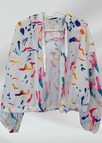 Renkli Kapüşonlu Kadın Rüzgarlık - Görsel 2