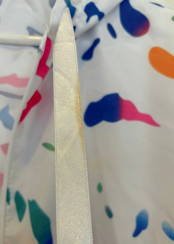 Renkli Kapüşonlu Kadın Rüzgarlık - Görsel 6