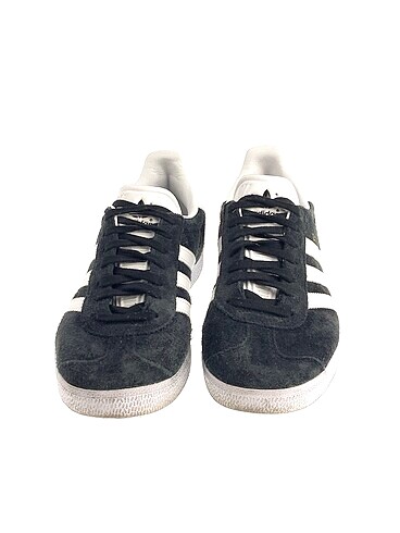 40,5 Beden Adidas Spor Ayakkabı %70 İndirimli.