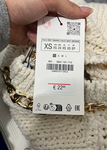 xs Beden Zincir Detaylı Kısa Triko Kadın Süveter