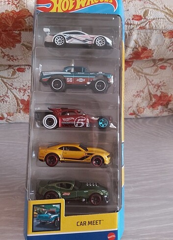 Hotwheels 5 li araba seti kapalı kutudadır sıfır ürün 