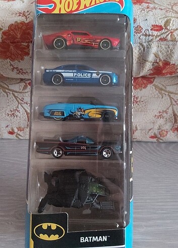 Hotwheels 5 li batman araba seti sıfır ürün