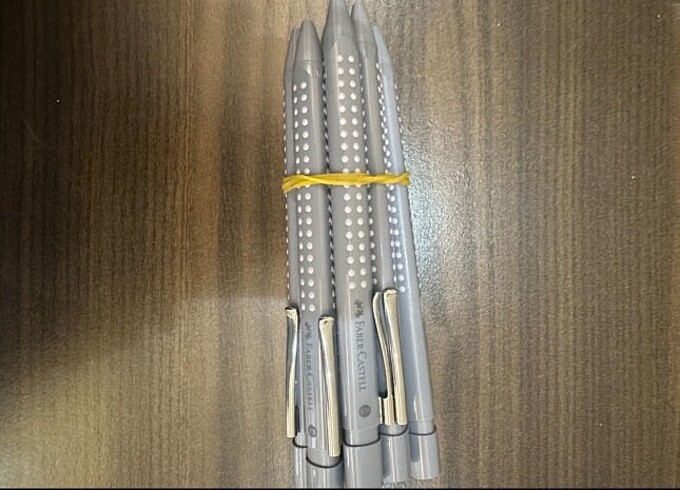 Faber castell grip versatil 2010
