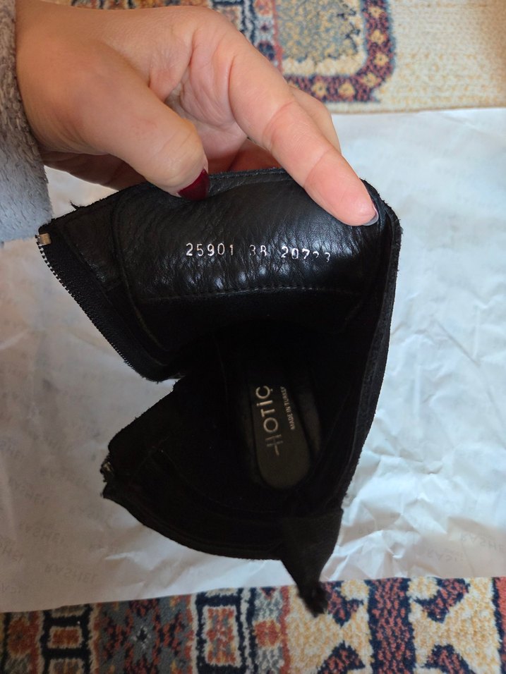 Siyah Süet Punk Tarzı Kadın Bot - Görsel 5