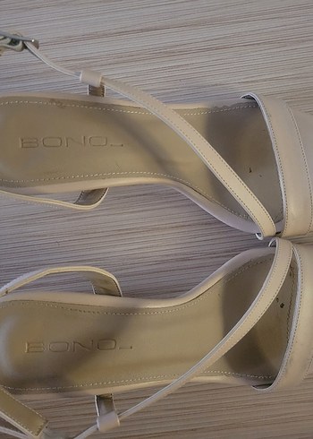 Bej Minimalist Stiletto Topuklu Kadın Ayakkabı - Görsel 3