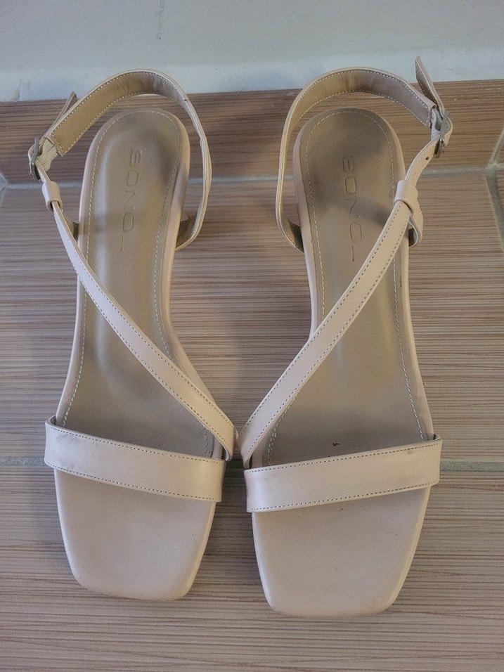 Bej Minimalist Stiletto Topuklu Kadın Ayakkabı - Görsel 4