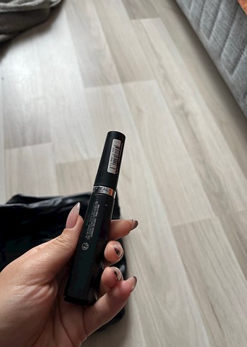 L'Oréal Telescopic Lift Siyah Maskara - Görsel 4