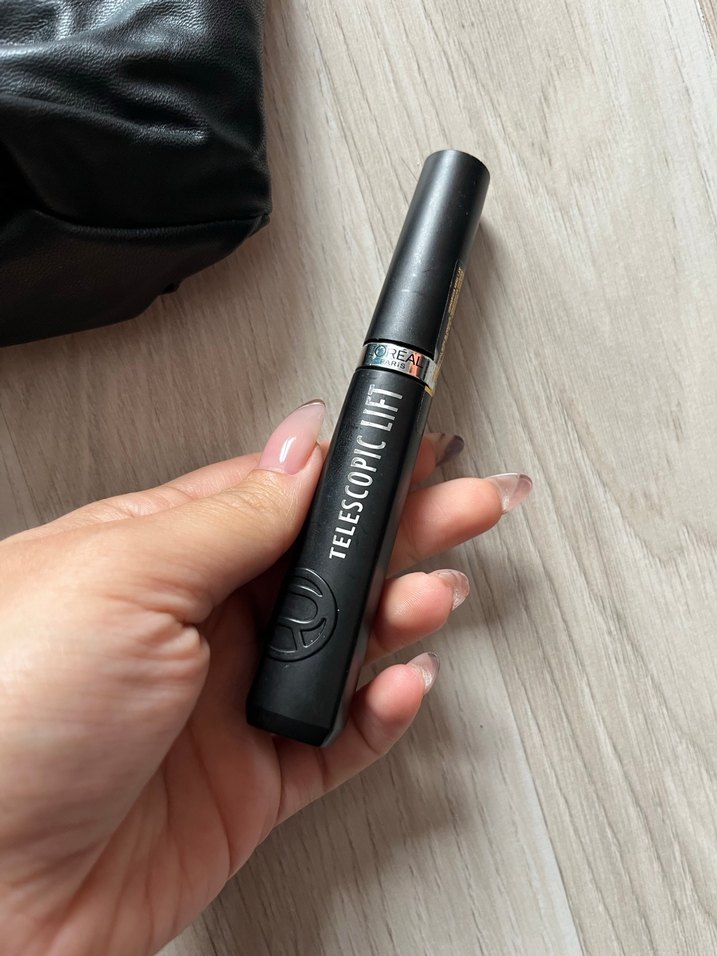 L'Oréal Telescopic Lift Siyah Maskara - Görsel 3