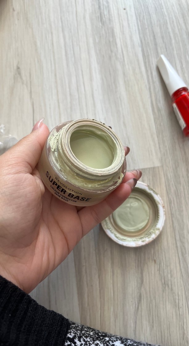 Revolution Super Base Renk Düzeltici BB Krem - Görsel 2