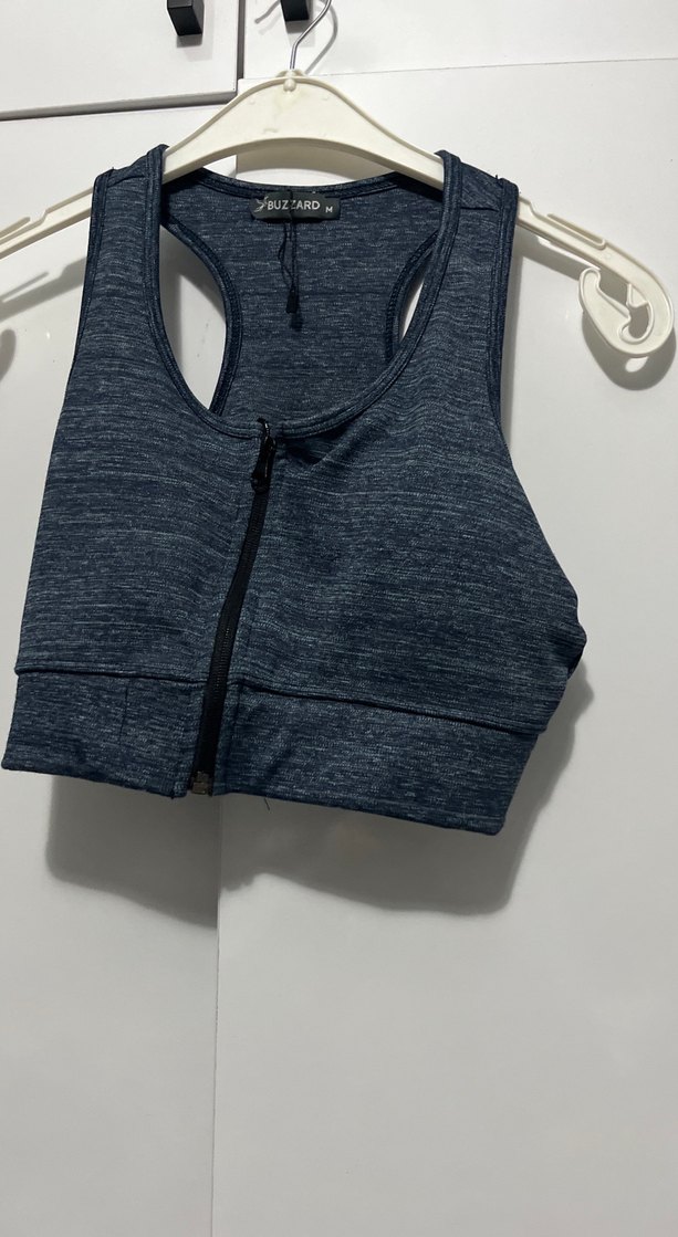 Gri Yüksek Yakalı Spor Crop Top - Görsel 3