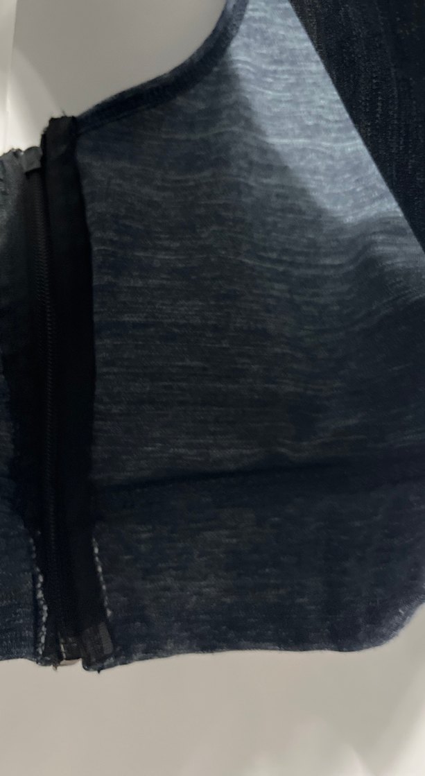 Gri Yüksek Yakalı Spor Crop Top - Görsel 5