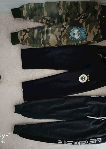 Kapüşonlu Kamuflaj Sweatshirt ve Siyah Eşofman - Görsel 2