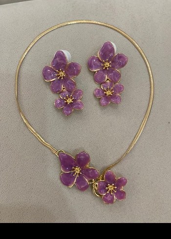 Mini Mor Çiçekli Boncuklu Küpe - Görsel 2