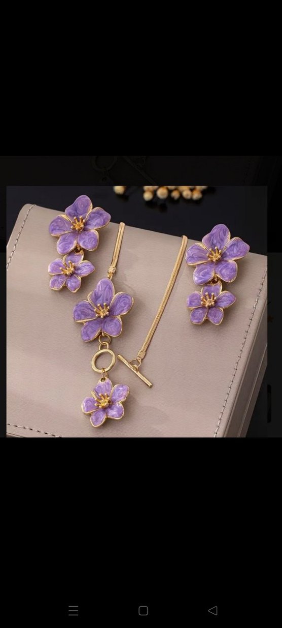 Mini Mor Çiçekli Boncuklu Küpe - Görsel 4