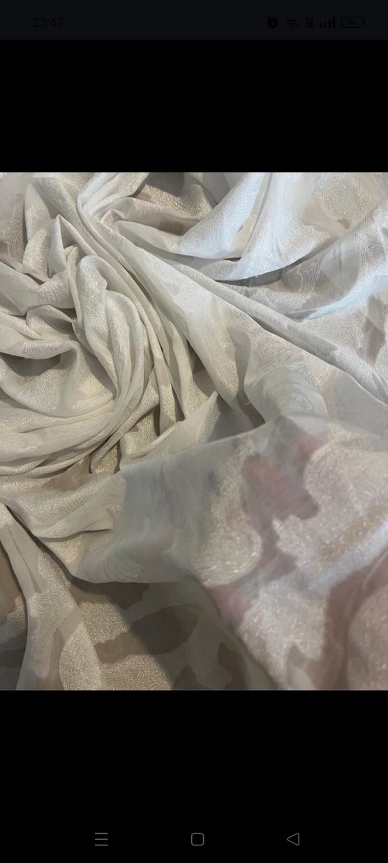 Beyaz Desensiz kumaş - Görsel 2