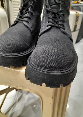 Zara erkek bot - Görsel 2