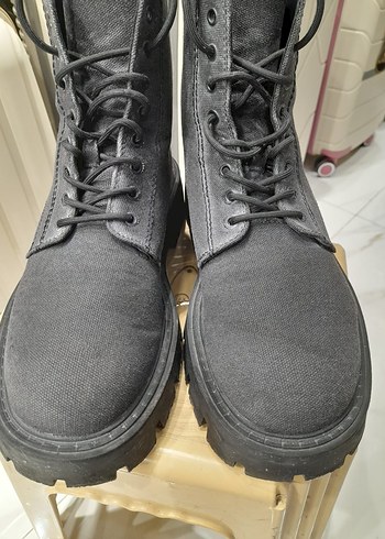 Zara erkek bot - Görsel 3