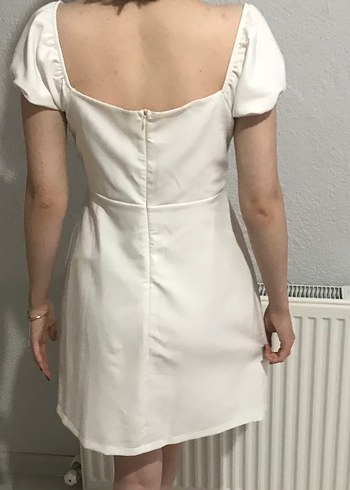 Beyaz Kısa Elbise - Görsel 2