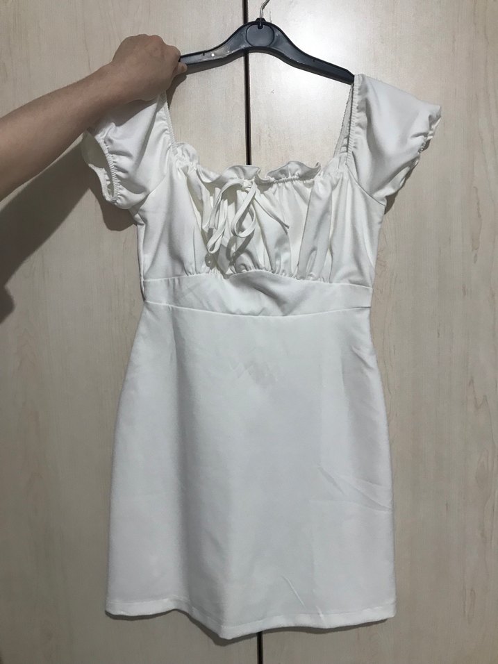 Beyaz Kısa Elbise - Görsel 5