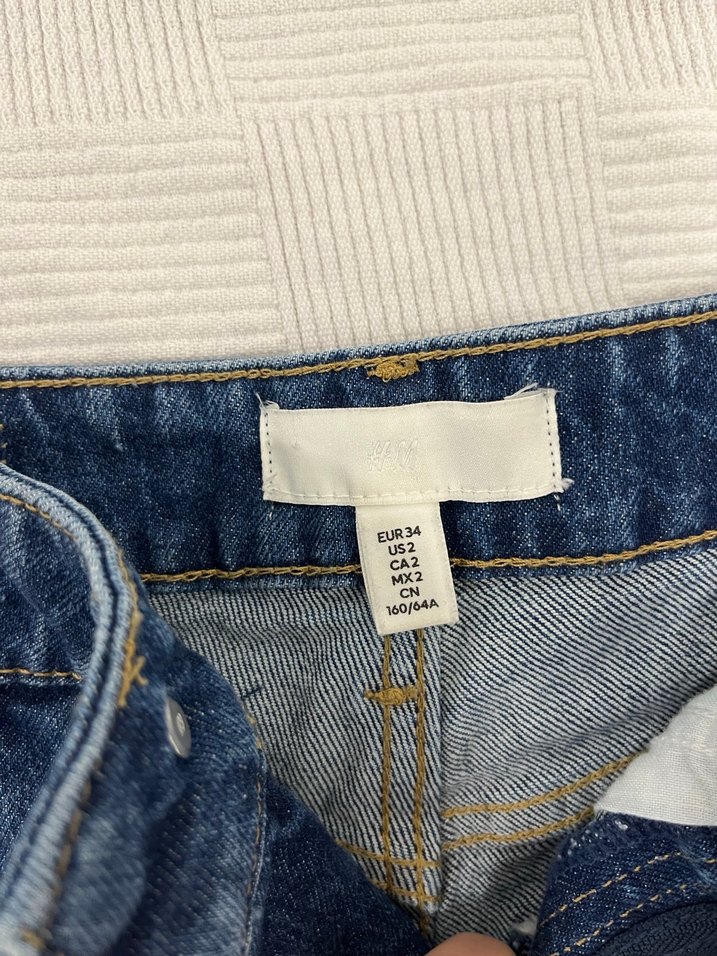 Kadın Koyu Mavi Mini Denim Şort - Görsel 3