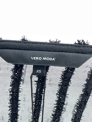 xs Beden siyah Renk Vero Moda Bluz %70 İndirimli.
