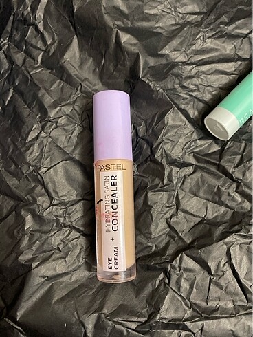 pastel concealer
