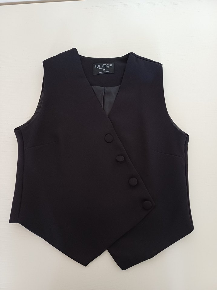 asimetrik Düğmeli Siyah Kadın Yelek - Görsel 2