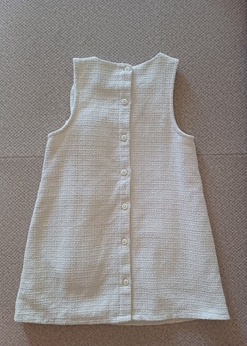 Kız Çocuk Beyaz Düğmeli Kolsuz Elbise - Görsel 4