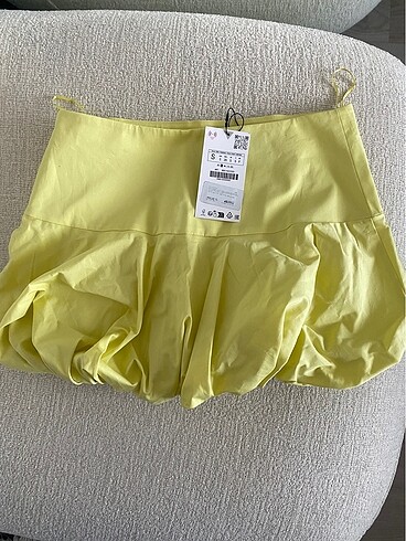 Zara Balon Etek