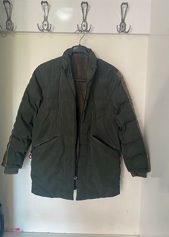 Yeşil renkli Kürklü Erkek Çocuk Mont - Görsel 3