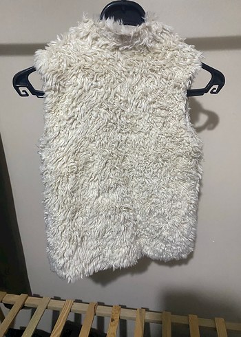 Beyaz Suni Kürk Detaylı kız çocuk Yelek - Görsel 5