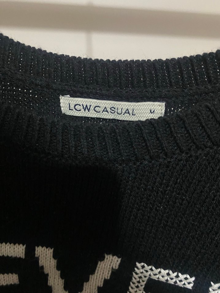 Siyah Baskılı Triko Kadın Kazak - Görsel 3