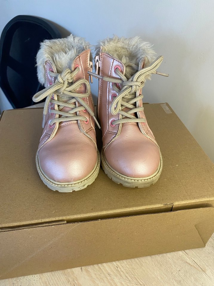 25 numara Pembe Kürklü Kız Çocuk Botu - Görsel 5