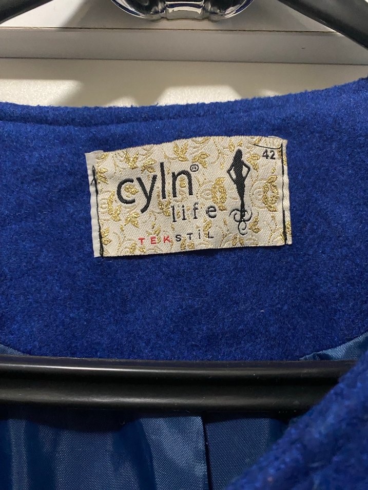 Düğmeli Mavi Uzun Kaban - Görsel 2