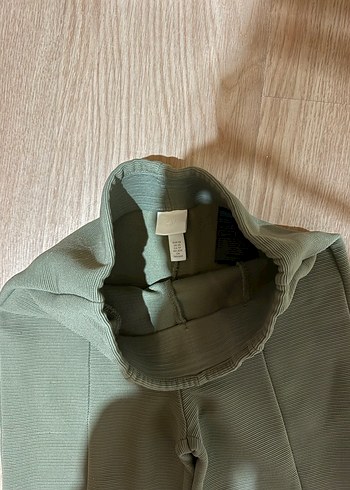 Yeşil Midi Kesim Kadın Kumaş Pantolon - Görsel 2