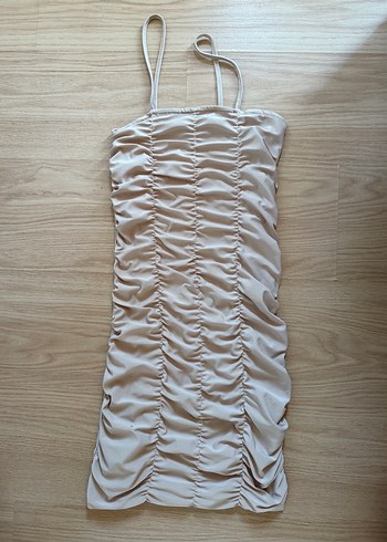 Bej Pilili Straplez Midi Elbise