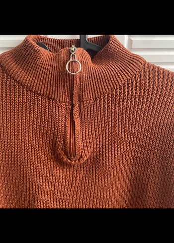 Kahverengi Boğazlı Örme Kazak - Görsel 3