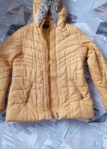 LC Waikiki Mont. 