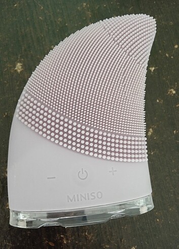 Miniso Miniso yüz temizleme cihazı sıfır kutusunda hiç kullanılmamış