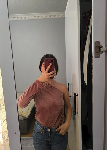 Tek Omuzlu Kadife Koyu Pembe Bluz