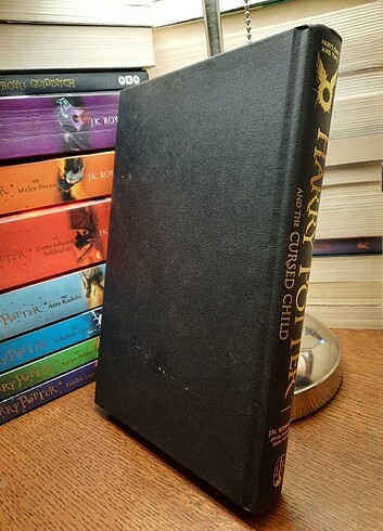 Beden Renk Harry Potter and The Cursed Child (Part one & two) - J.K. Rowlin