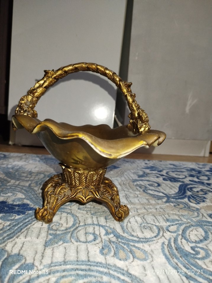 Parlak Altın Renkli Dekoratif Sepet - Görsel 3