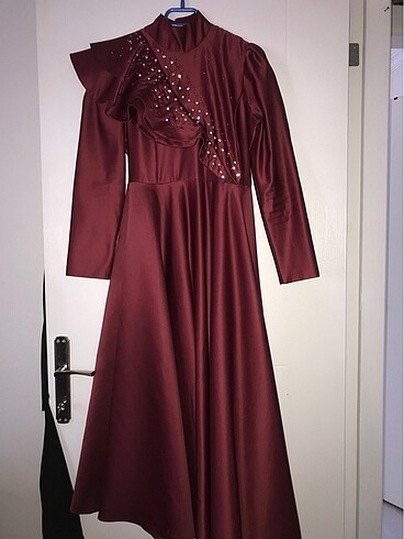 Bordo abiye